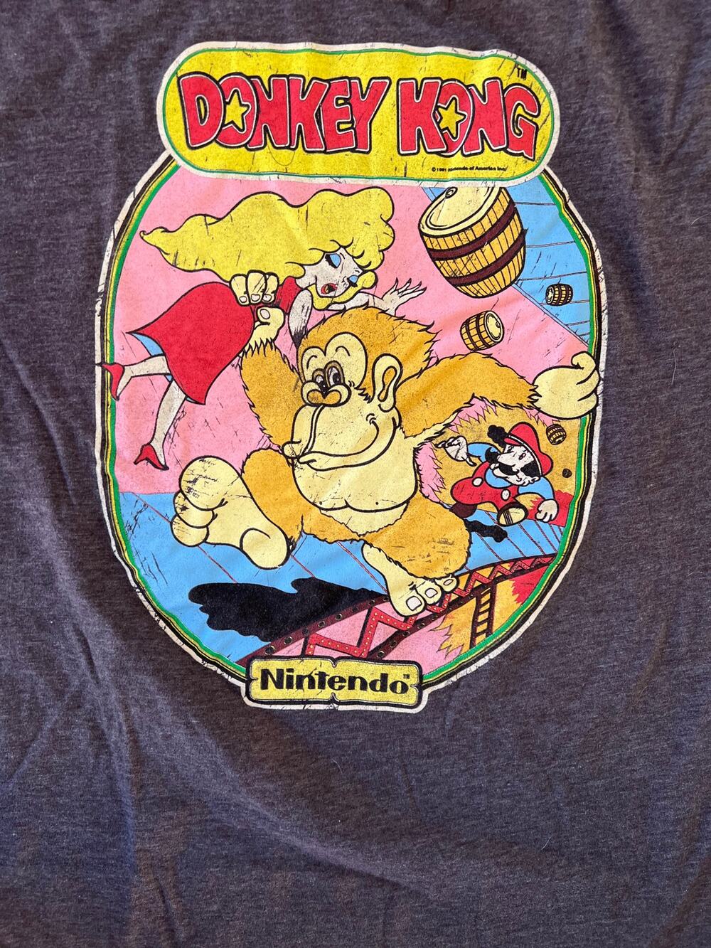 Donkey Kong gray short sleeve T-shirt, Men's size L